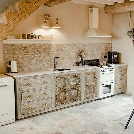 Bed & Breakfast La Hindi Hollange